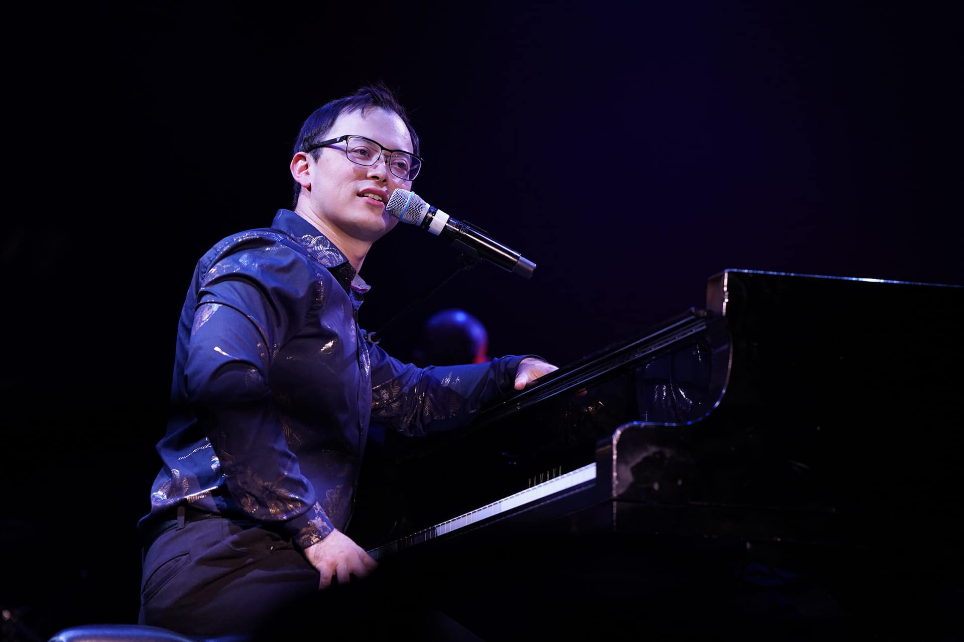 Eli Reviews: Robson Jorge e Lincoln Olivetti - Robson Jorge and